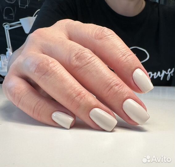 Маникюр с покрытием гель лак