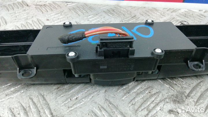 Кнопка аварийки mercedes benz sprinter 2 2006 2009