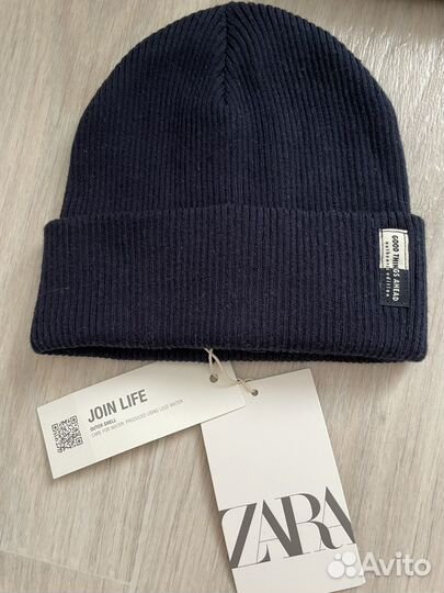 Новые шапки zara