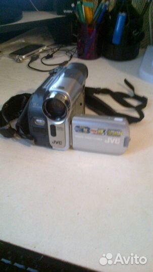 Видеокамара JVC