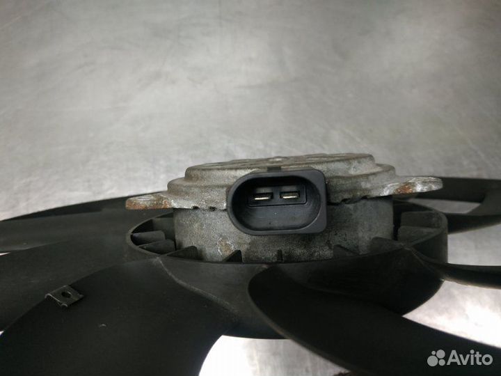 Вентилятор радиатора Audi Q3 Quattro 8UB cczc