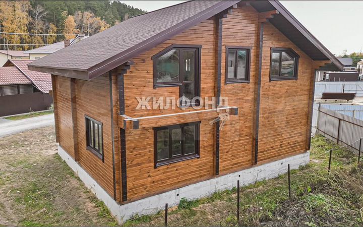 Коттедж 164,1 м² на участке 11 сот.