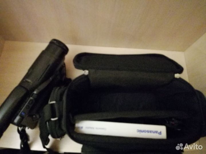 Продаю видеокамеру Panasonic RX 7