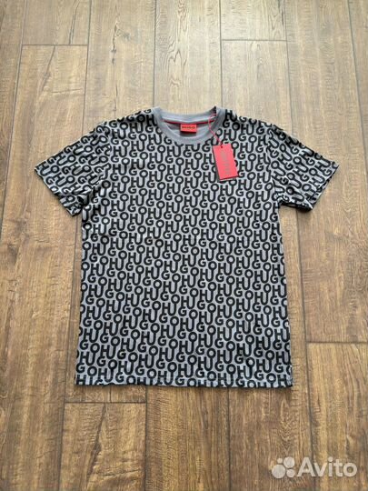 Футболка hugo