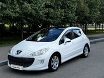 Peugeot 308 1.6 AT, 2010, 214 000 км, с пробегом, цена 605 000 руб.