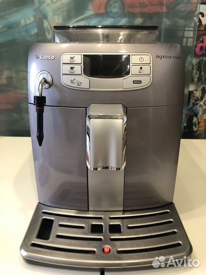 Кофемашина Saeco intelia evo