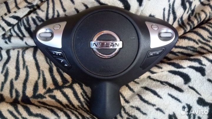 Подушка в руль, накладка, муляж для Nissan Juke