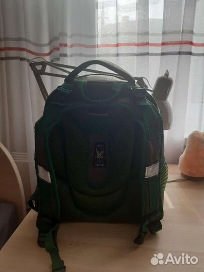 Школьный рюкзак