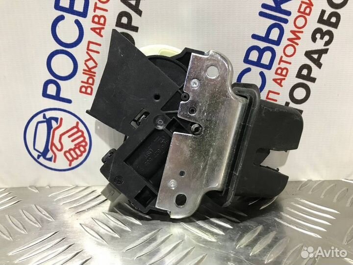 Замок багажника Volkswagen Passat CC