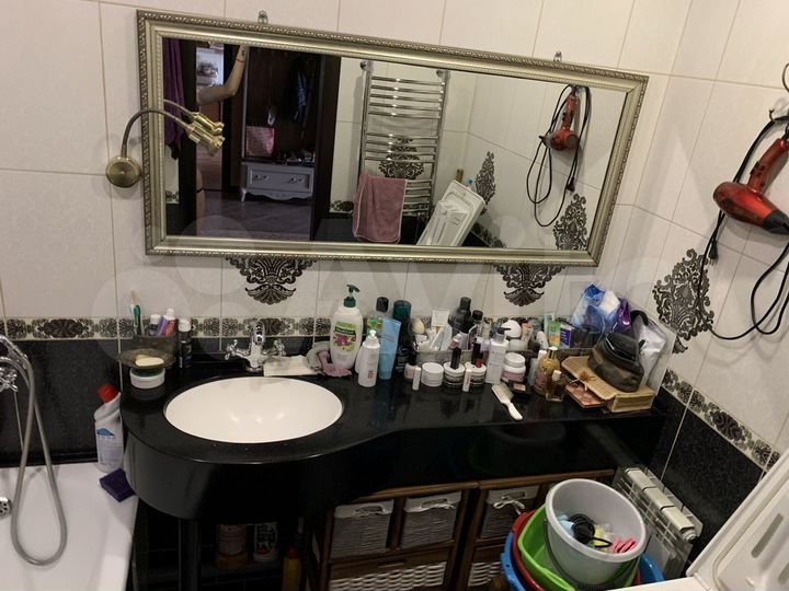 4-к. квартира, 83 м², 4/6 эт.