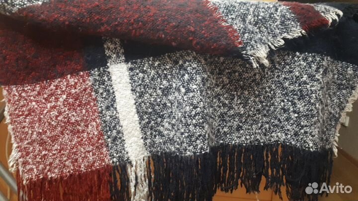 Шарфы и палантины