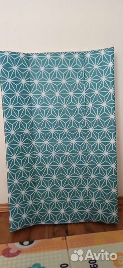 Пеленальный столик на кроватку