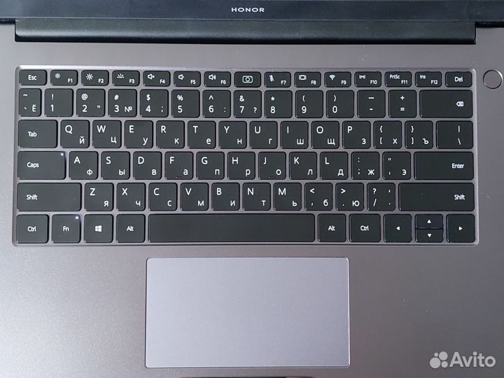 Honor magicbook 14 ryzen 5 5500U