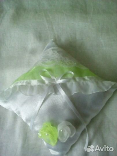 Продам подушечки для колец