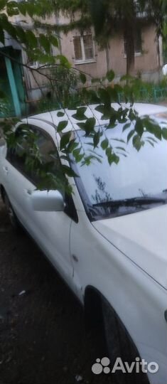 Mitsubishi Lancer 1.3 МТ, 2005, 176 000 км