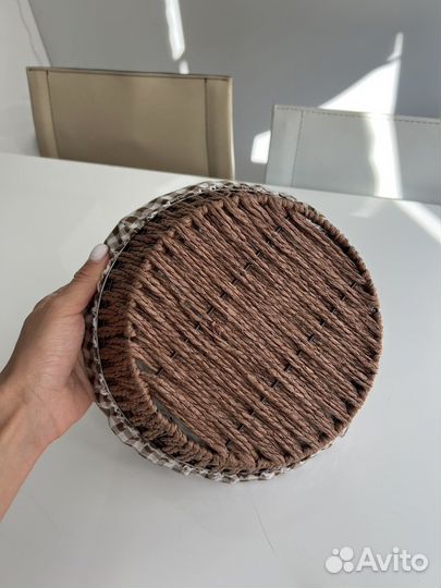 Корзинка плетеная