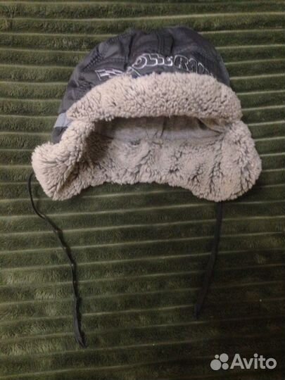 Шапочки тёплые на мальчика 6-9 мес
