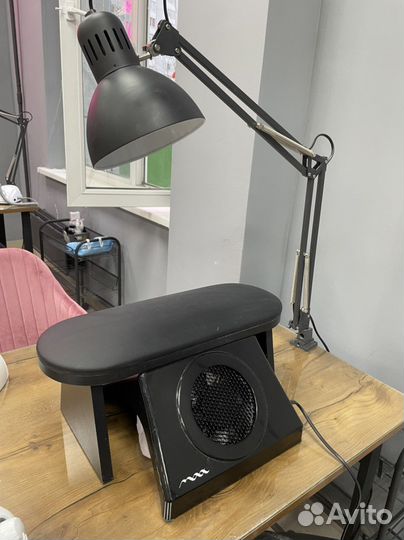 Маникюрная вытяжка max