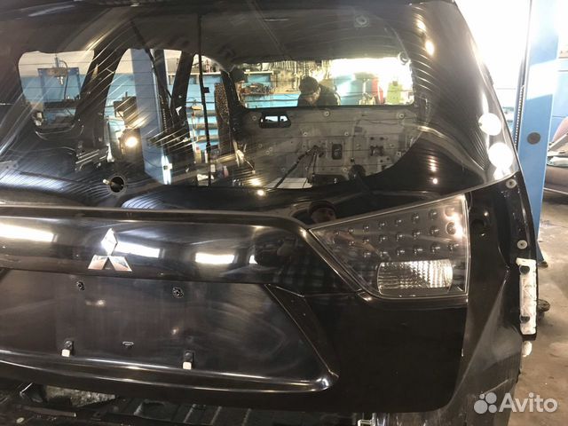 Крышка багажника mitsubishi outlander xl чёрный