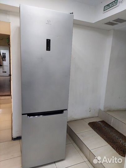 Холодильник Ноуфрост Индезит 195см/Гарантия