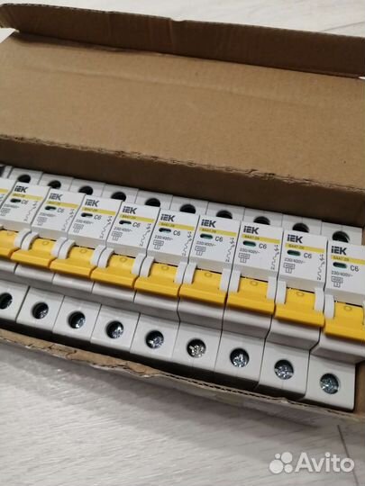 Выключатель автоматический ад12 с16