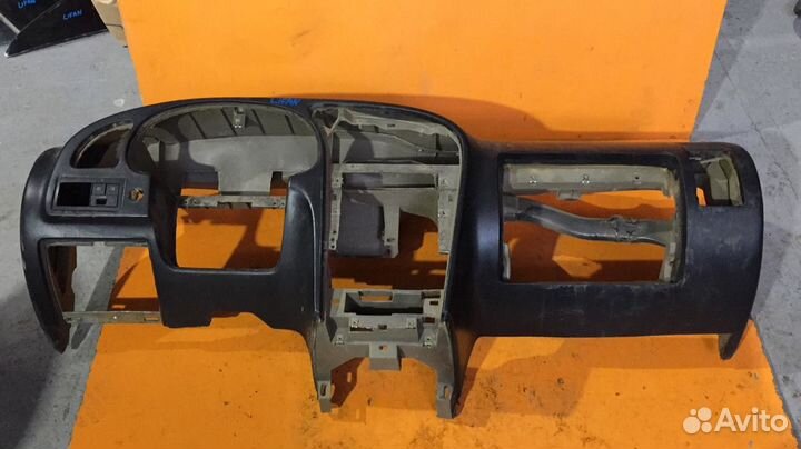 Торпедо панель ан Lifan Breez