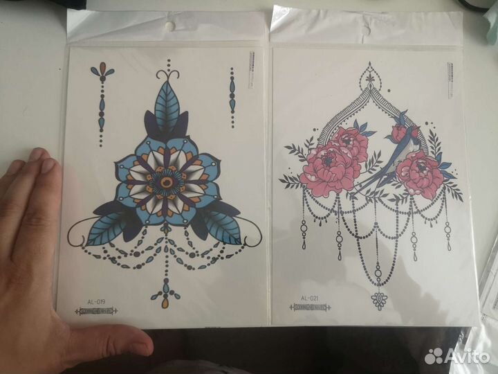 Набор переводных татуировок