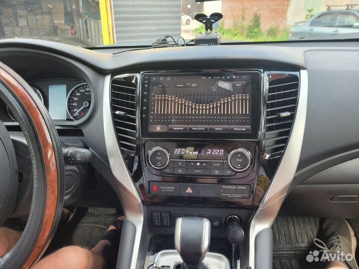 Android магнитола Pajero Sport 2016-20, есть Teyes