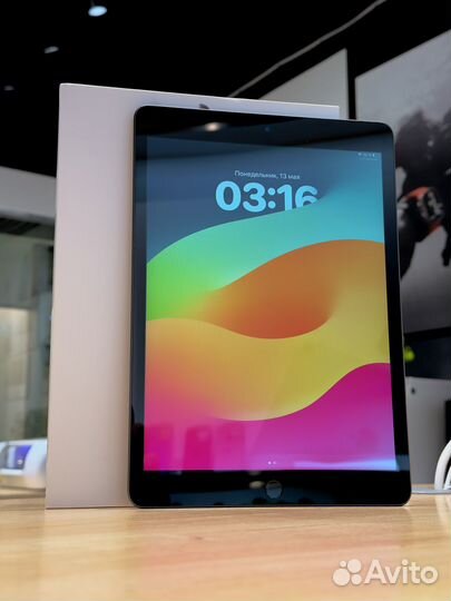 Планшет iPad 9 Wi-Fi 64Gb Идеальное состояние