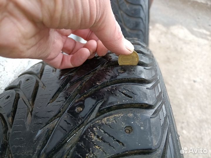 Yokohama IceGuard Stud IG65 235/65 R17 108T