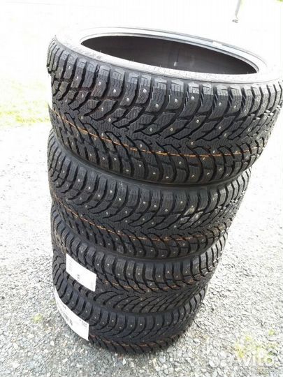Nokian Tyres Hakkapeliitta 9 SUV 285/60 R18