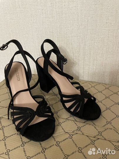 Босоножки женские 35 размер