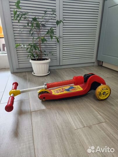 Самокат детский трехколесный бу