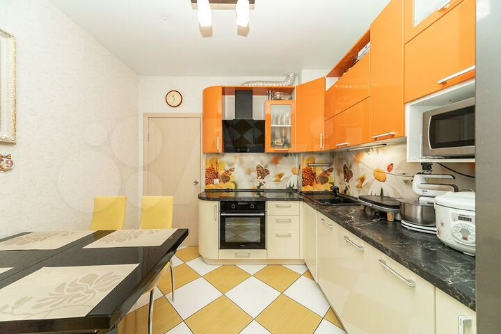 3-к. квартира, 55 м², 2/4 эт.