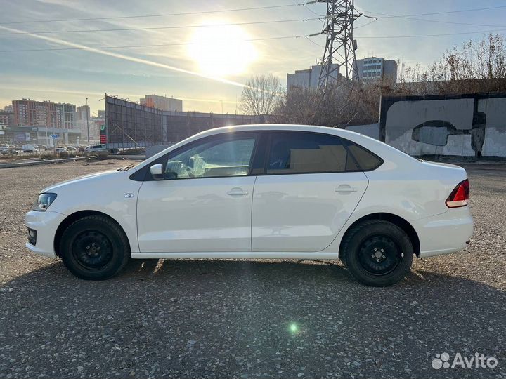 Volkswagen Polo 1.6 AT, 2017, 70 700 км