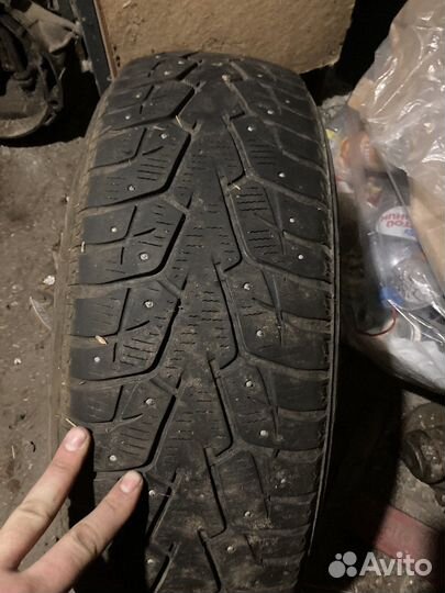 Yokohama 104ZR 205/60 R16