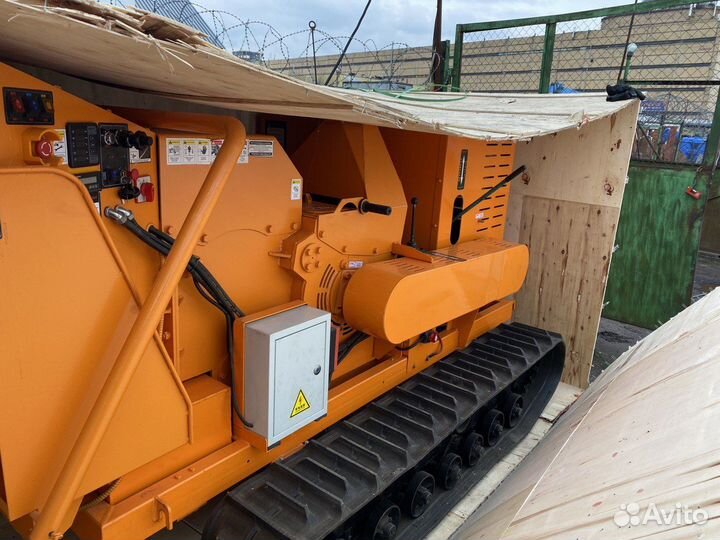 Измельчитель веток / Дробилка / Щепорез DH-100