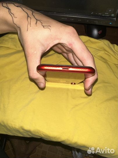 iPhone Xr, 128 ГБ