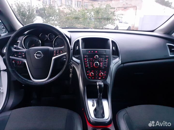 Opel Astra 1.6 AT, 2012, 106 000 км
