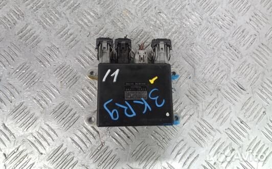 Блок управления форсунками lexus LS 4 (3KR09XP01)