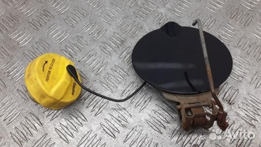 Лючок бака dodge caravan Grand Caravan 5 (2SE14IC0