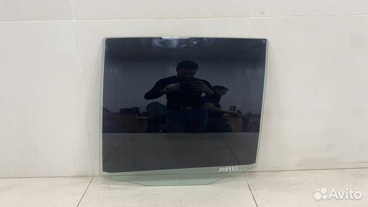 Стекло двери задней левой Ford Fusion JU 2002-2012