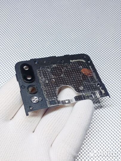 Umidigi A5 Pro. Прижимная пластина. Оригинал