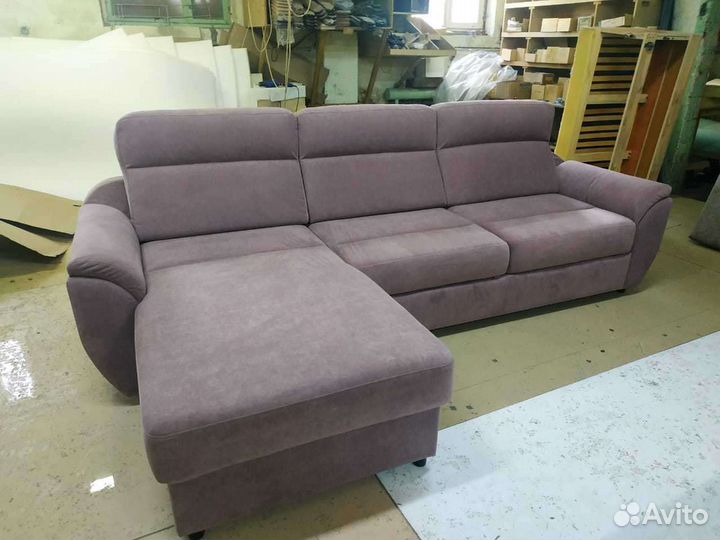 Большой угловой диван с ящиком для белья новый