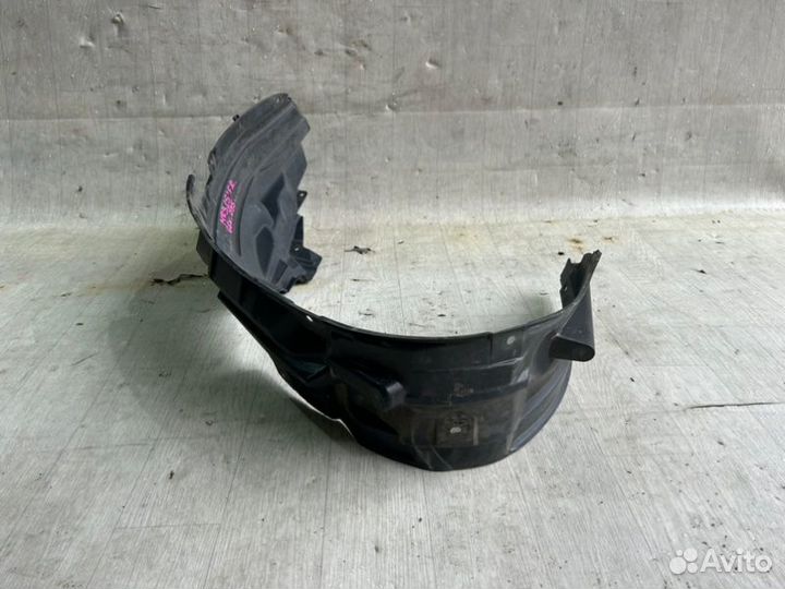 Подкрылок прав. перед. suzuki hustler