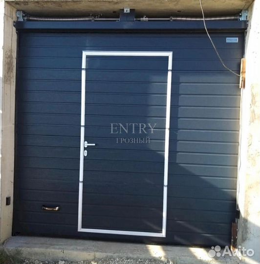 Ворота гаражные секционные