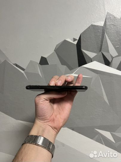 iPhone 11 Pro, 64 ГБ