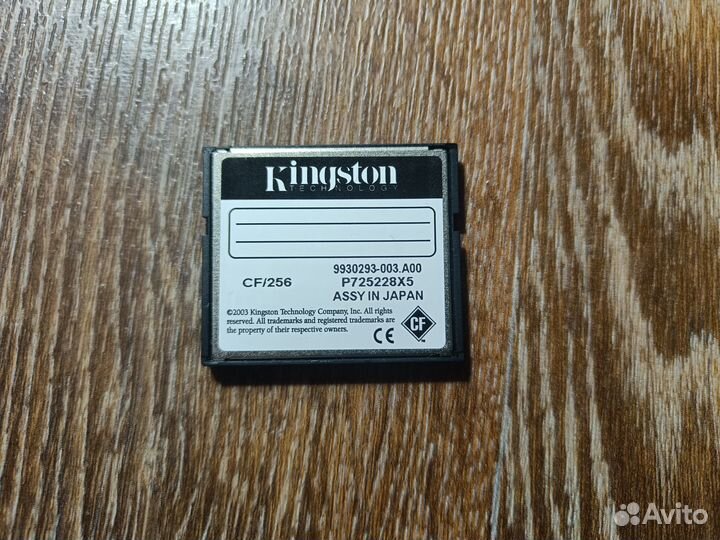 Карта памяти CF Kingston 256 Mb