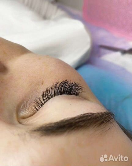 Наращивание ресниц