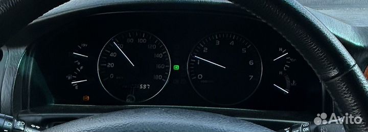 Приборная панель Toyota Land Cruiser 100